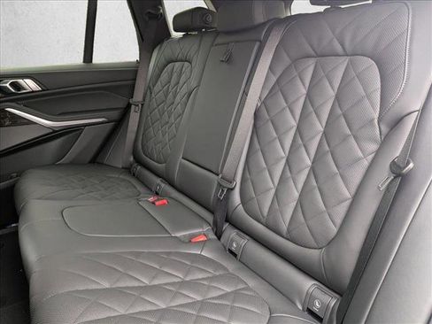 New 2026 BMW X5 xDrive40i w/ Climate Comfort Package image 17