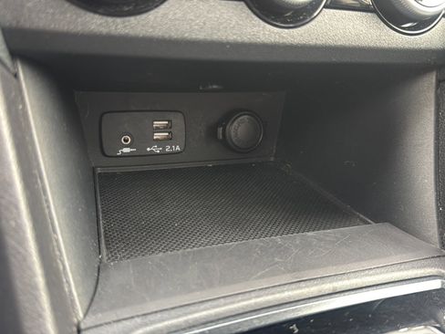 Used 2023 Subaru Crosstrek 2.5i Sport image 32