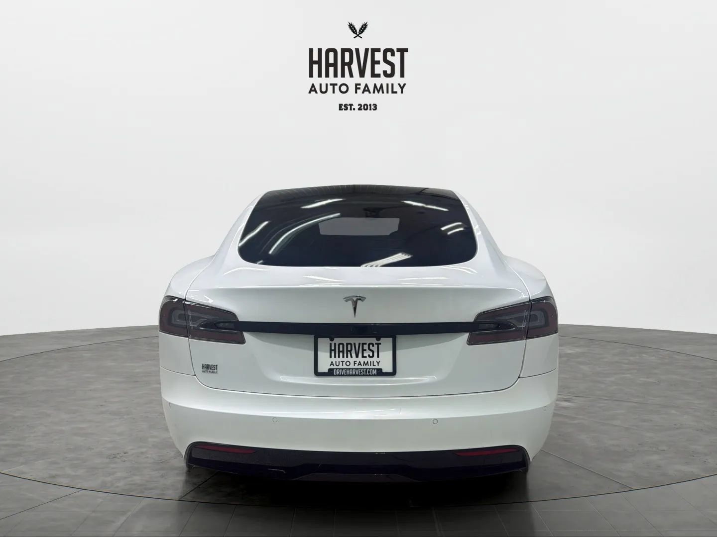 Used 2022 Tesla Model S Standard Range AWD/4WD image 5