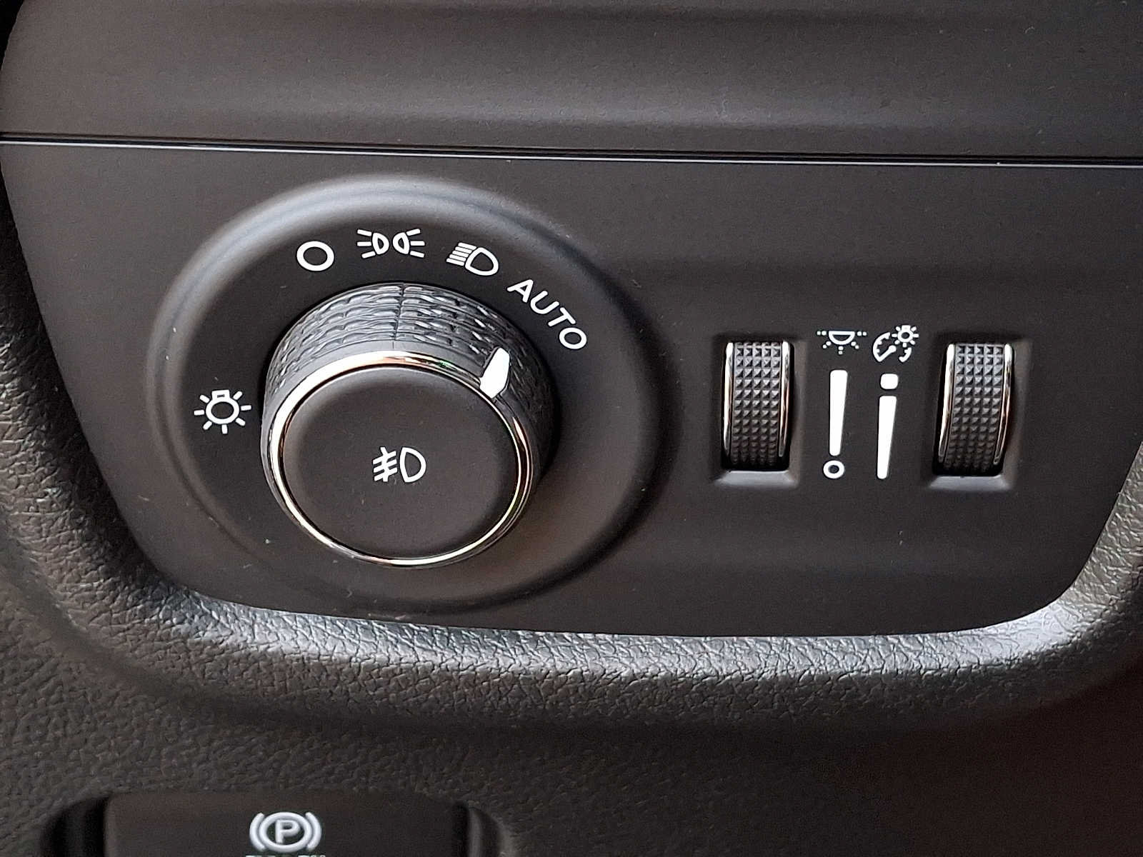 Used 2022 Jeep Grand Cherokee L Limited AWD/4WD image 24
