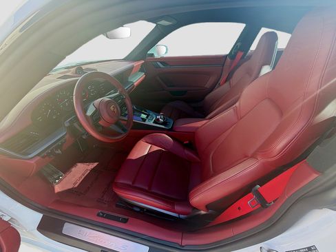 Used 2022 Porsche 911 Carrera S w/ Sport Package image 16