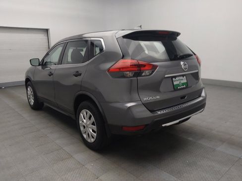 Used 2017 Nissan Rogue S AWD/4WD image 5