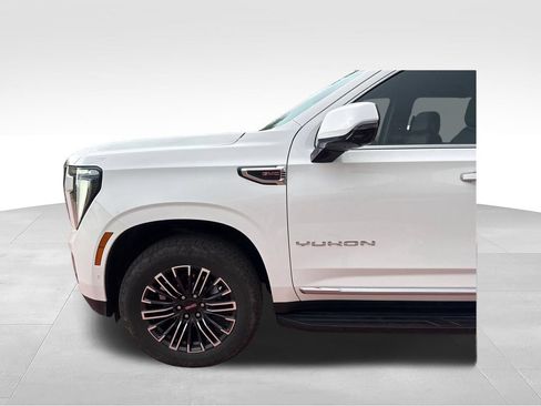 Used 2025 GMC Yukon XL Elevation AWD/4WD image 38