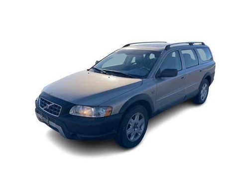 Used 2005 Volvo XC70 image 1