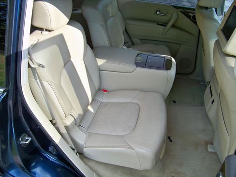 Used 2015 INFINITI QX80 4WD w/ 22" Wheel Package image 35
