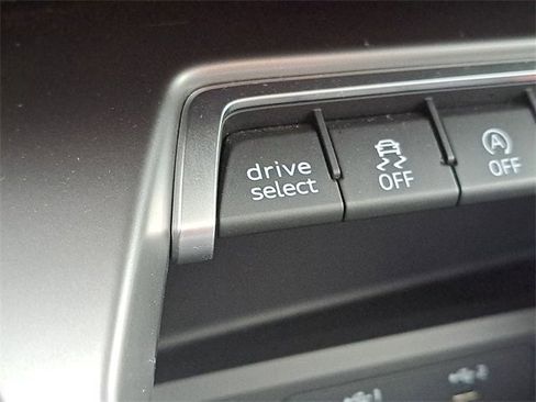 Used 2023 Audi A3 2.0T Premium image 10