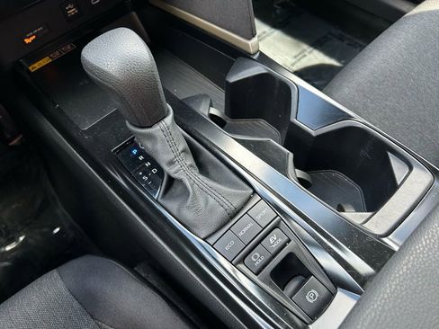 Used 2025 Toyota Camry LE image 26