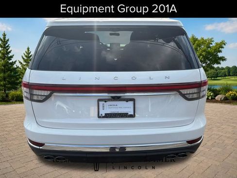 Certified 2024 Lincoln Aviator Reserve w/ Equipment Group 201A AWD/4WD image 6