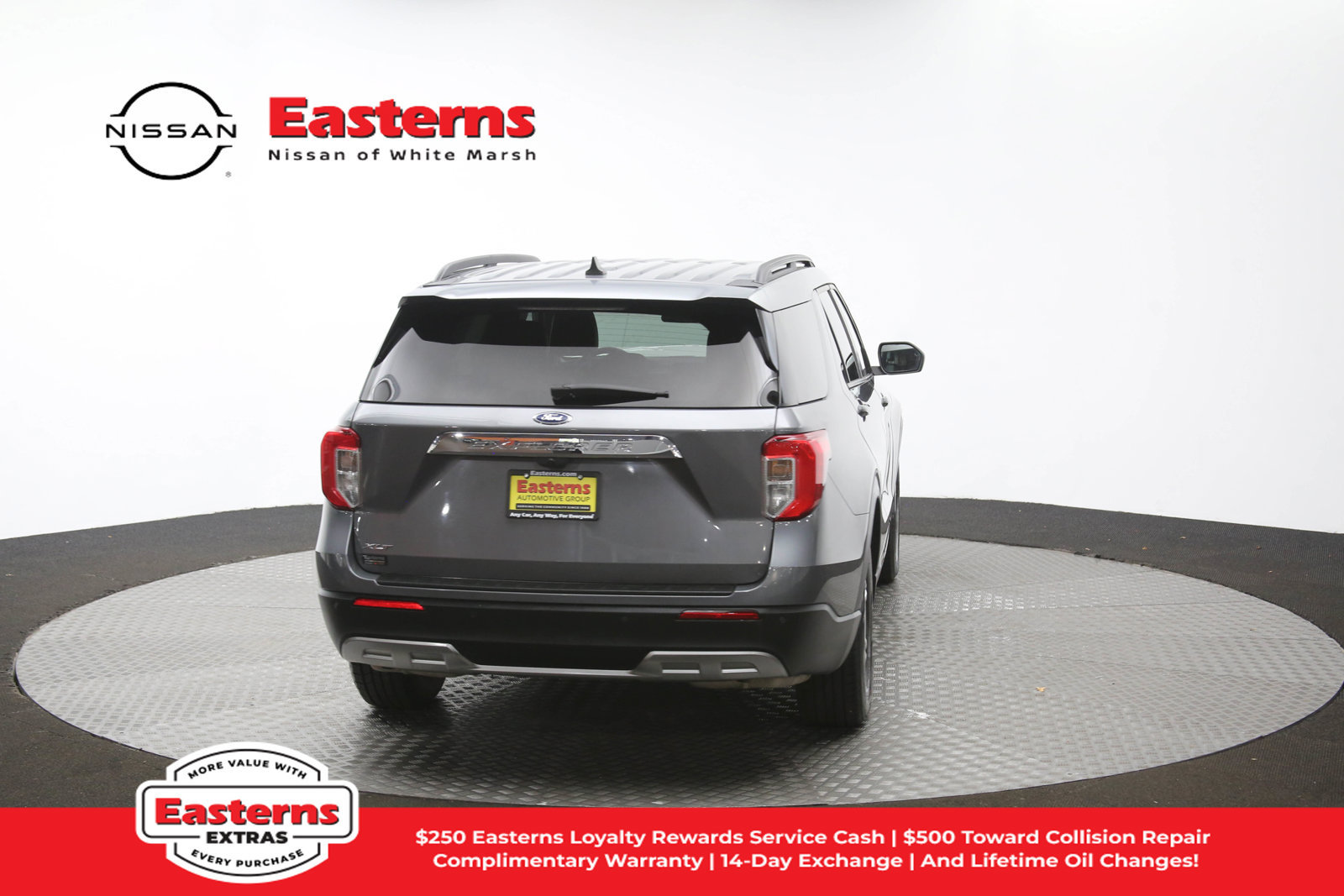 Used 2023 Ford Explorer XLT w/ Equipment Group 202A RWD image 38