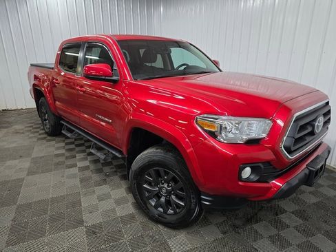 Used 2022 Toyota Tacoma SR5 image 7