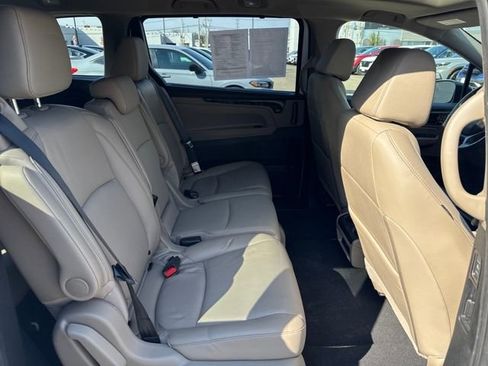 Used 2021 Honda Odyssey EX-L image 19