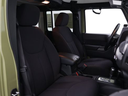 Used 2013 Jeep Wrangler Unlimited Sport AWD/4WD image 41