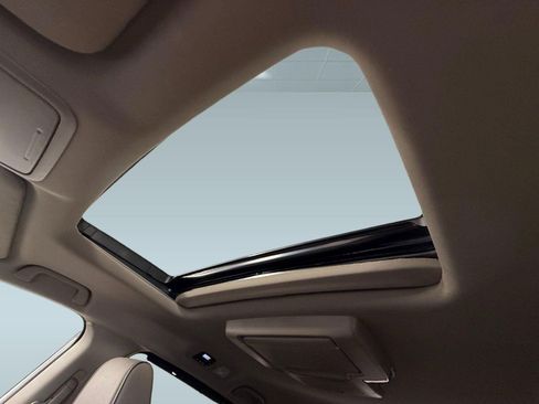 Used 2024 Honda Odyssey Elite image 14