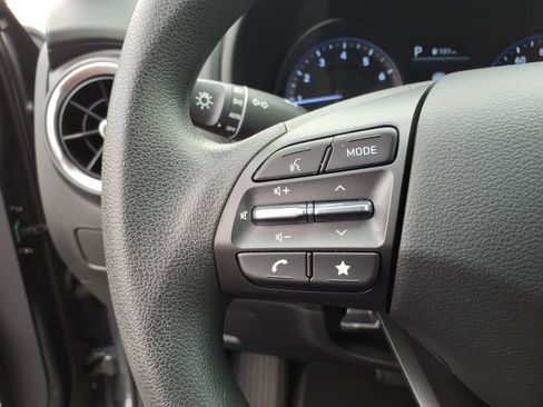 Used 2023 Hyundai Kona SEL AWD/4WD image 28
