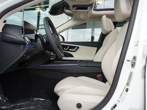 New 2026 Mercedes-Benz E 350 4MATIC Sedan image 24