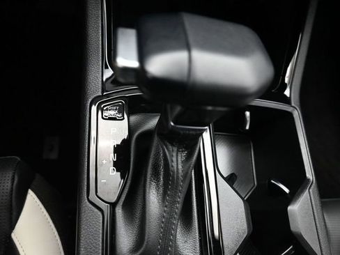 Used 2025 Kia K5 GT-Line w/ GT-Line Premium Package image 17