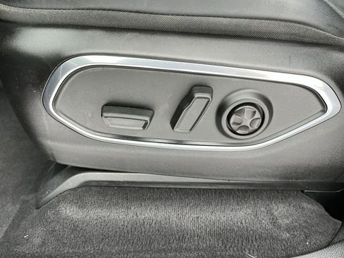 Used 2022 Jeep Wagoneer Series II image 16