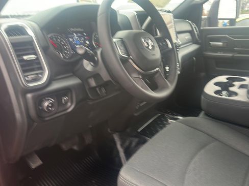 New 2026 RAM 5500 4x4 Regular Cab image 12