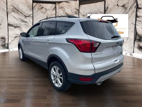 Used 2019 Ford Escape SEL FWD image 12