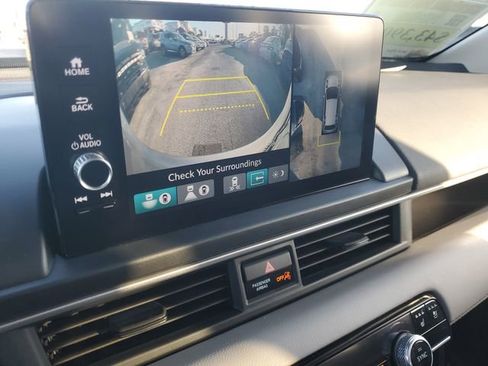 Used 2024 Honda Pilot Elite image 29