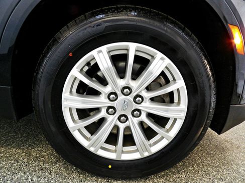 Used 2019 Cadillac XT5 FWD image 22