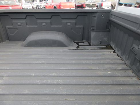 Certified 2022 Chevrolet Silverado 2500 LT w/ Convenience Package image 13