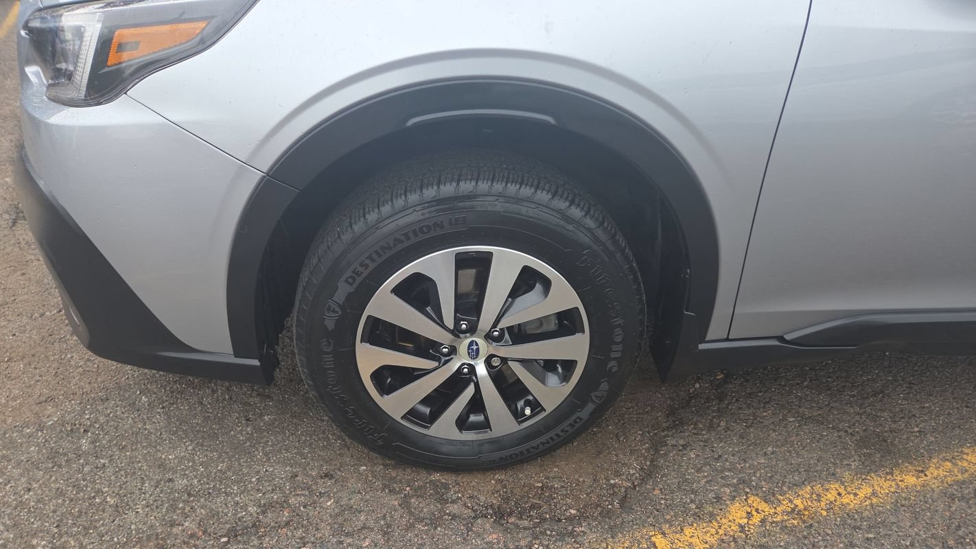 Used 2021 Subaru Outback Premium AWD/4WD image 22