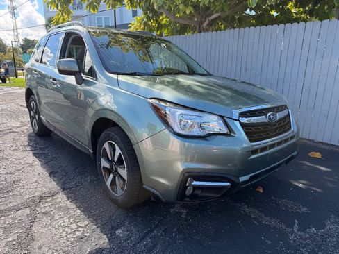 Used 2018 Subaru Forester 2.5i Limited w/ Popular Package #2 AWD/4WD image 16