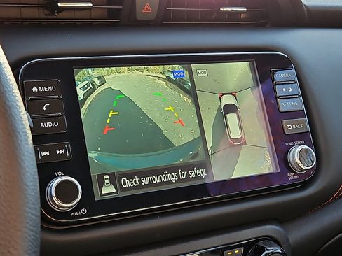 Certified 2024 Nissan Kicks SR w/ SR Premium Package image 18