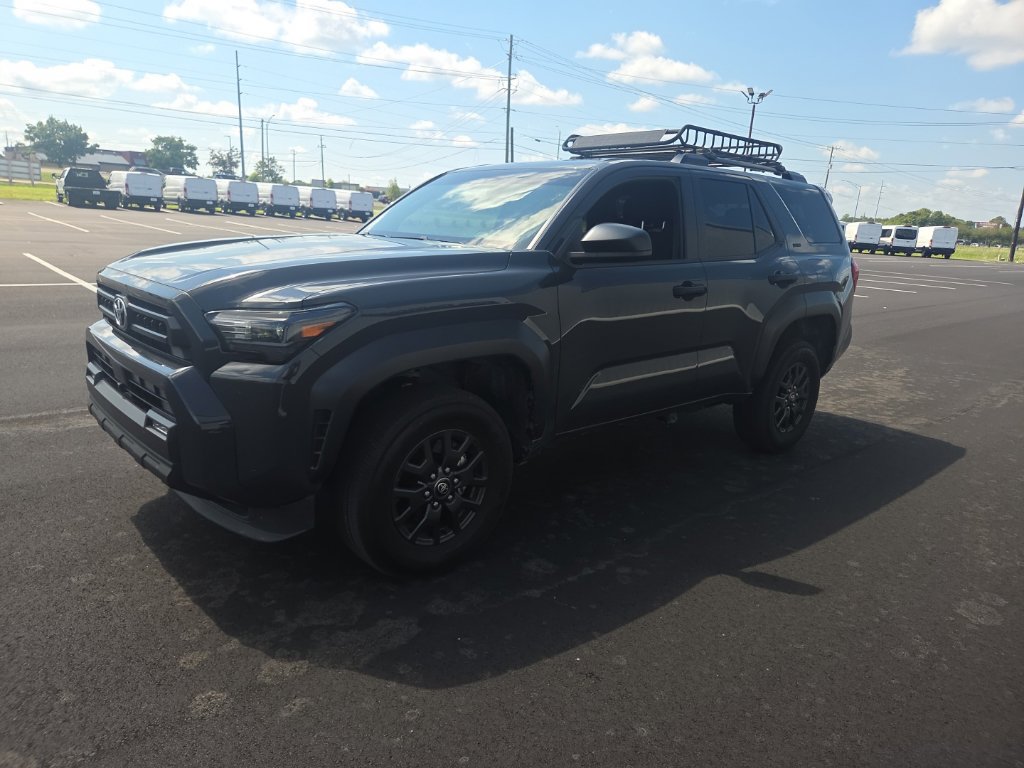 Used 2025 Toyota 4Runner SR5 RWD image 3