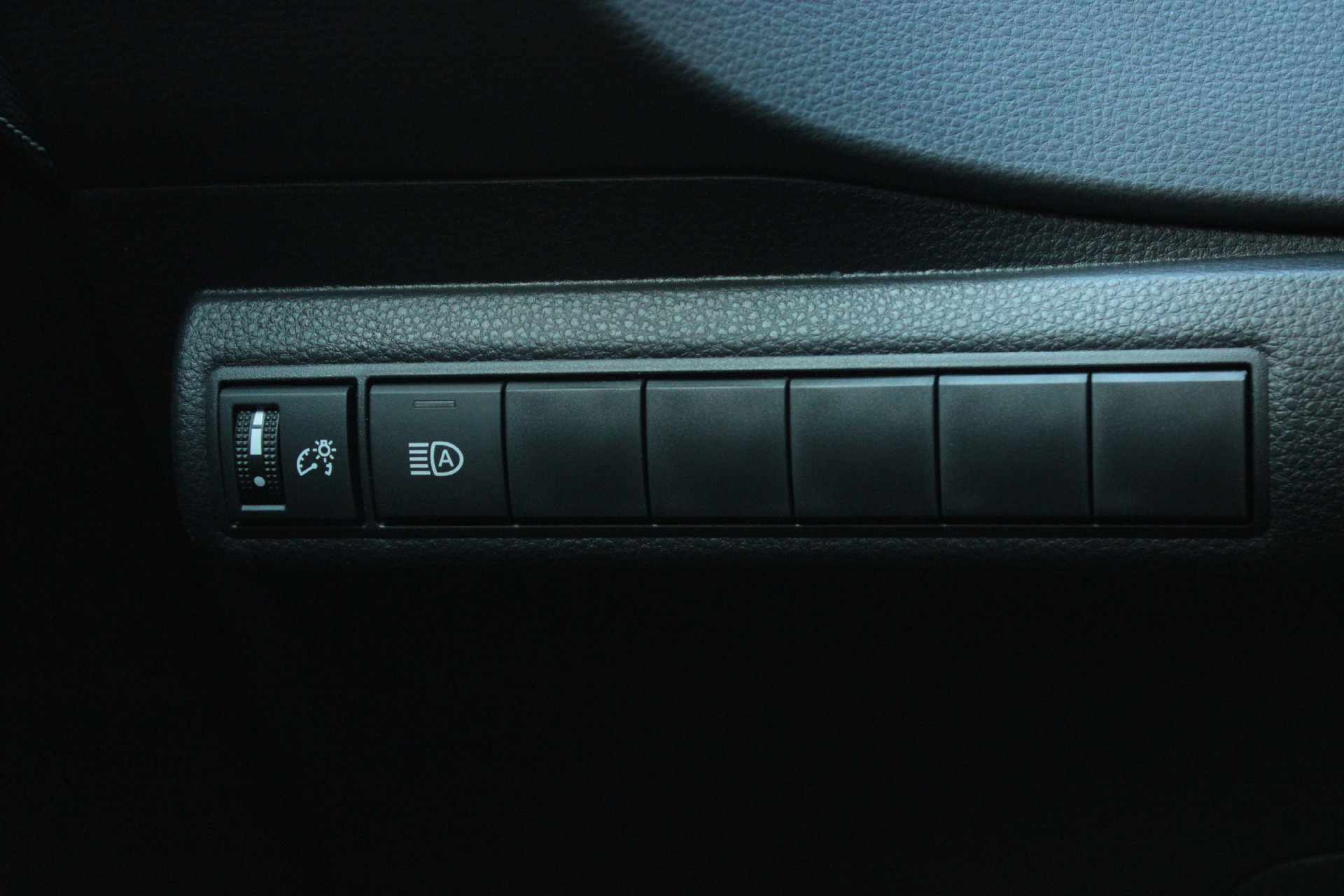 New 2027 Toyota Corolla SE FWD image 29