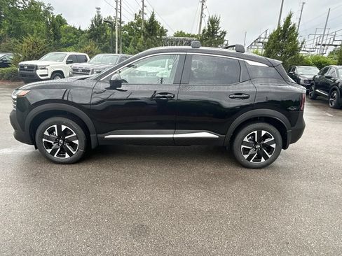 New 2026 Nissan Kicks SV w/ Cold Weather Package AWD/4WD image 4