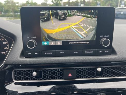 Used 2024 Honda Civic EX-L image 32