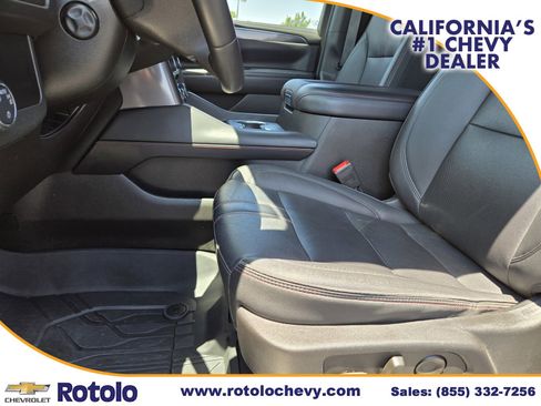 Used 2023 Chevrolet Suburban RST w/ Luxury Package AWD/4WD image 21