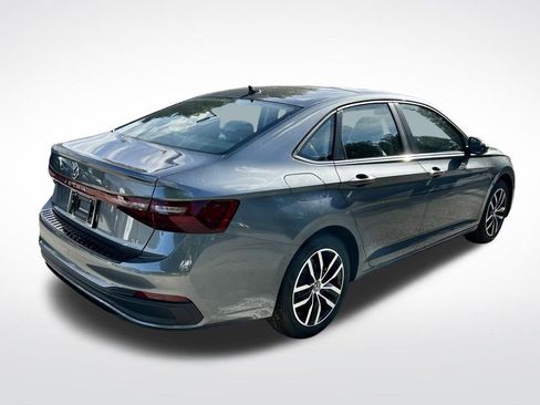 New 2026 Volkswagen Jetta SE image 6
