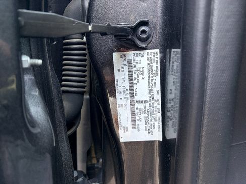 Used 2017 Ford Focus SE FWD image 32