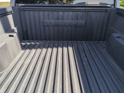 Used 2025 Toyota Tacoma SR5 image 12