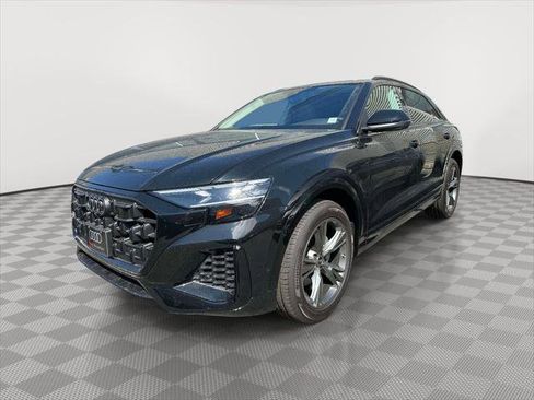 Used 2026 Audi Q8 Premium w/ Convenience Plus Package AWD/4WD image 4