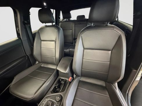 Used 2021 Volkswagen Tiguan SE R-Line AWD/4WD image 13