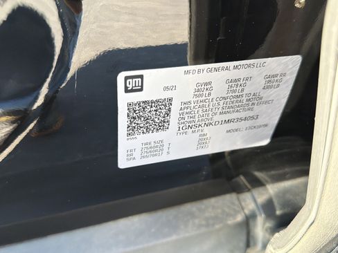 Used 2021 Chevrolet Tahoe LT w/ Rear Media and Nav Package image 32