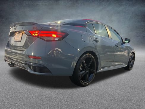 New 2025 Nissan Sentra SR image 5