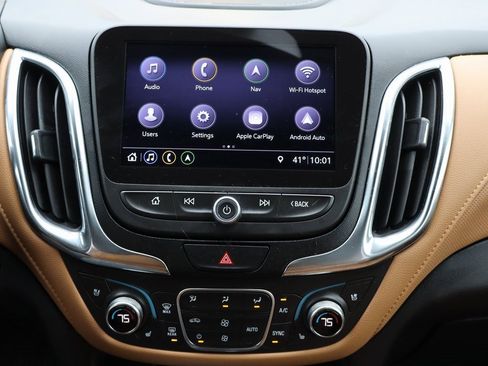 Used 2020 Chevrolet Equinox Premier image 9