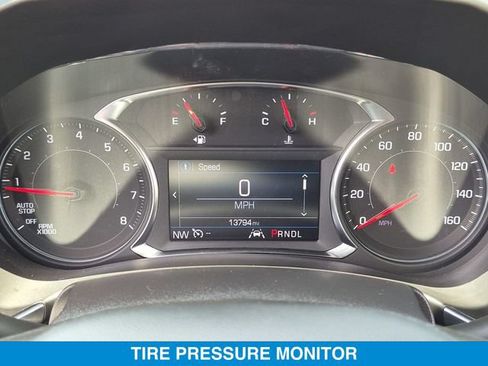 Used 2024 Chevrolet Equinox LT AWD/4WD image 19
