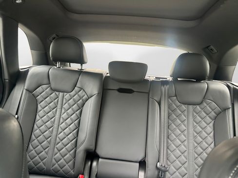 Certified 2023 Audi SQ5 Premium Plus w/ Premium Plus Package AWD/4WD image 12