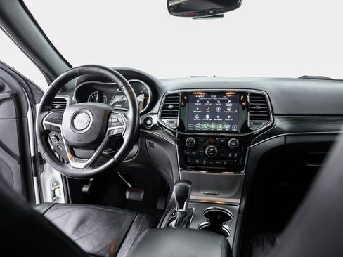 Used 2022 Jeep Grand Cherokee Limited image 22