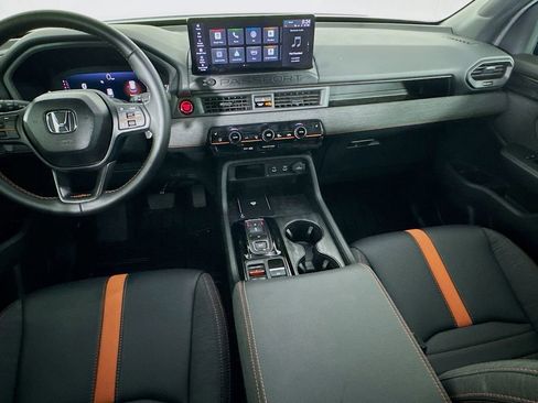 Certified 2026 Honda Passport TrailSport image 27