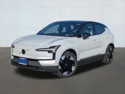 New 2026 Volvo EX30 Plus image 1