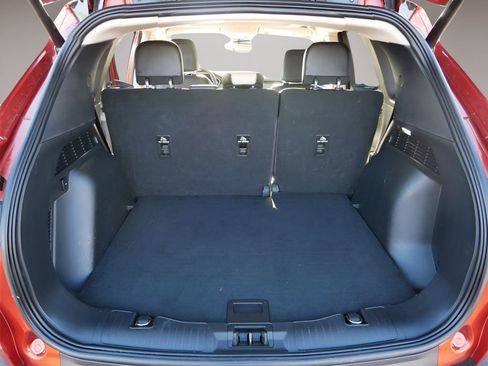 Used 2020 Ford Escape Titanium image 12