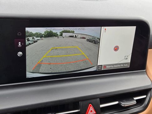 Used 2024 Kia Seltos EX FWD image 25