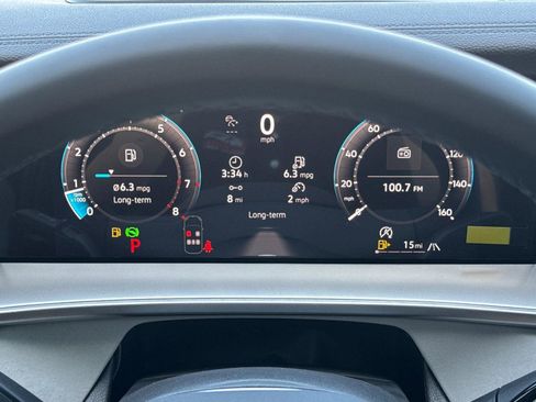 New 2026 Volkswagen Tiguan SE R-Line image 23